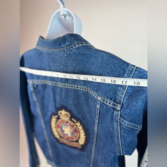 1990’S VINTAGE TOMMY HILFIGER DENIM JACKET – EMBROIDERED BACK PATCH - Picture 7 of 9